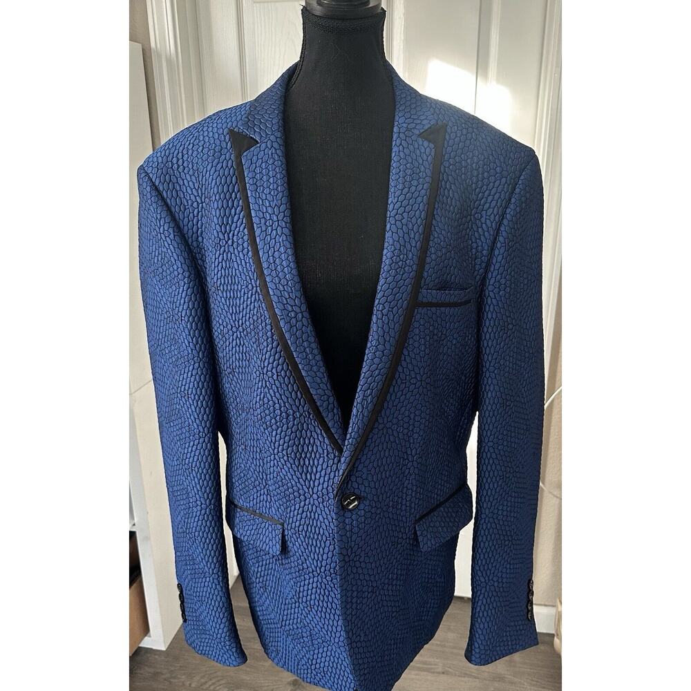 Men’s Giovanni Testi Blue/ Black Blazer Size 48R￼